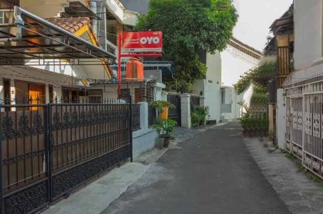 OYO 366 Thamadhiro Residence - Photo5