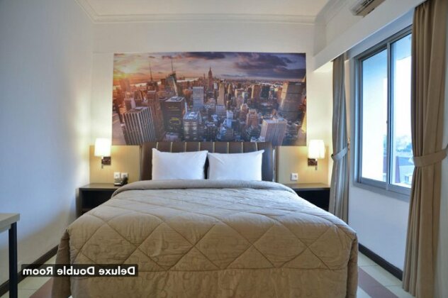 OYO 724 Hotel Jusenny Syariah - Photo2