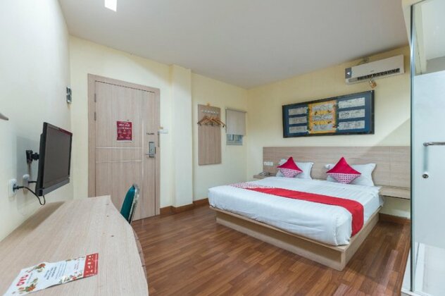 OYO 773 Hotel Rujia Jakarta - Photo2