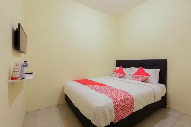 OYO 779 MN One Residence - Photo2