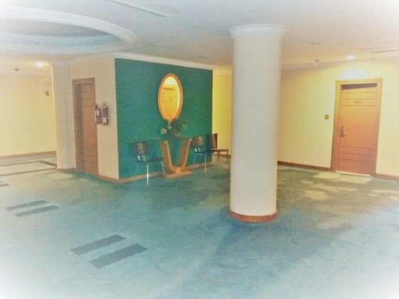 OYO 784 Hotel Bulevar Jakarta - Photo2