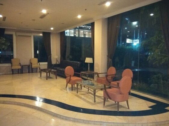 OYO 784 Hotel Bulevar Jakarta - Photo3