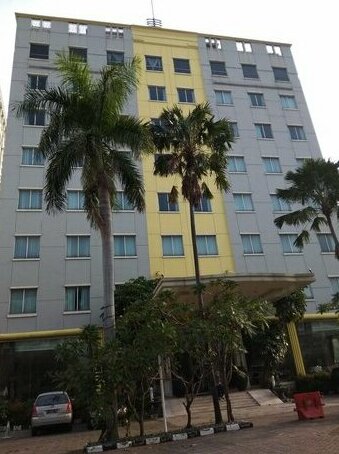 OYO 784 Hotel Bulevar Jakarta