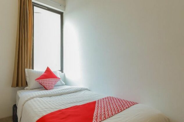 OYO 866 Idola Residence - Photo2