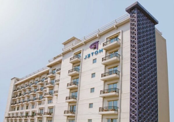 P Hotel