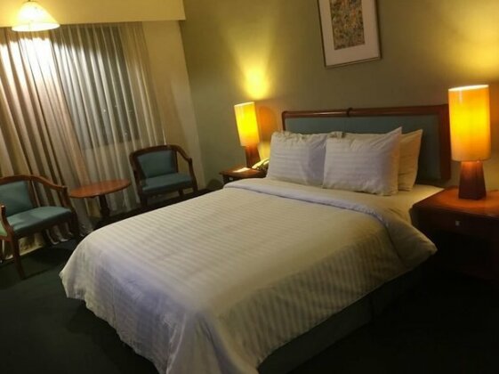 Paragon Gallery Hotel