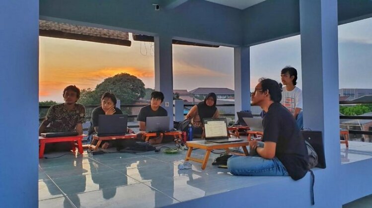 Penginapan Murah Jakarta Free Wifi Meruri Hostel - Photo3
