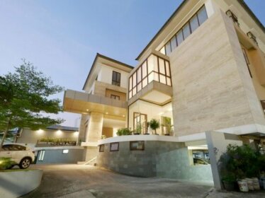 Plaza 54 Residence