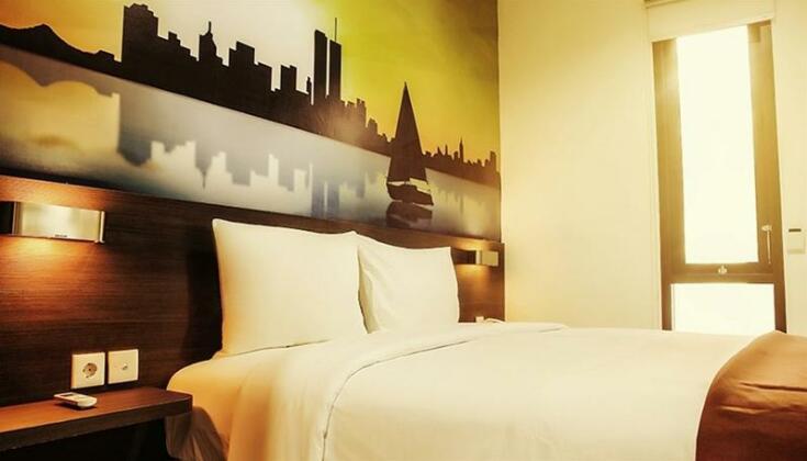 Pondok Labu Hotel and Residence - Photo2