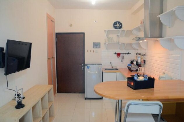 Pool View 1BR Salemba Residence - Photo3