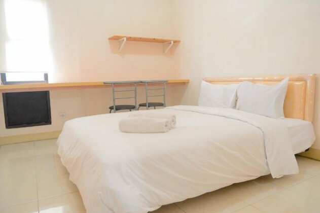 Pool View 1BR Salemba Residence - Photo4