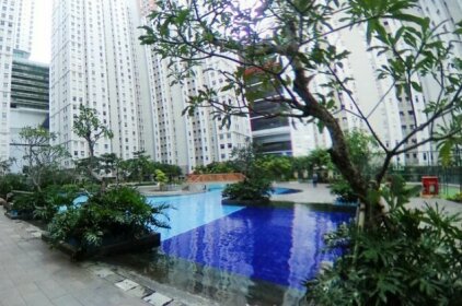 Port View Green Bay Apartment Pluit