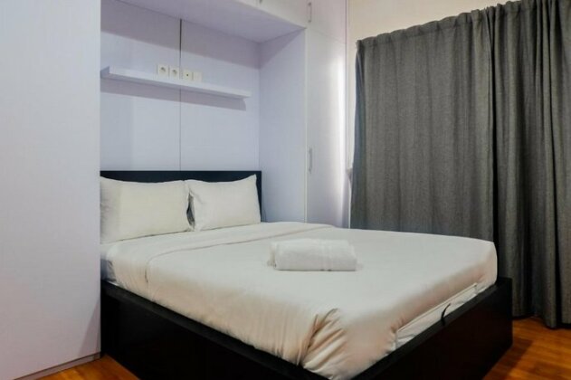 Prime Location Sudirman Park Studio Apartment By Travelio - Photo4