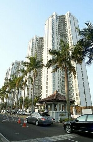 Puri Casablanca Serviced Apartment