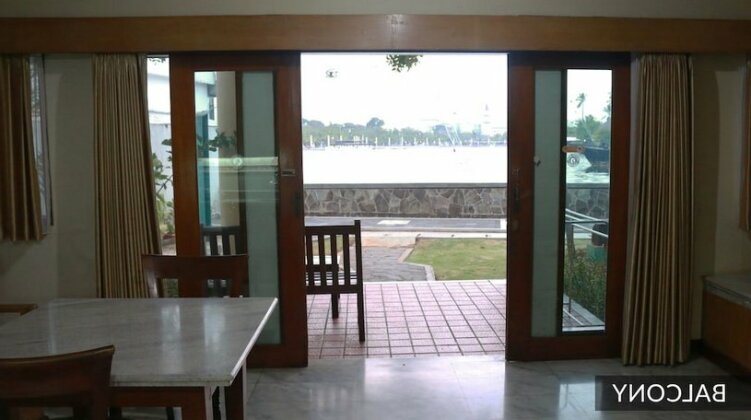 Putri Duyung Ancol - Photo2