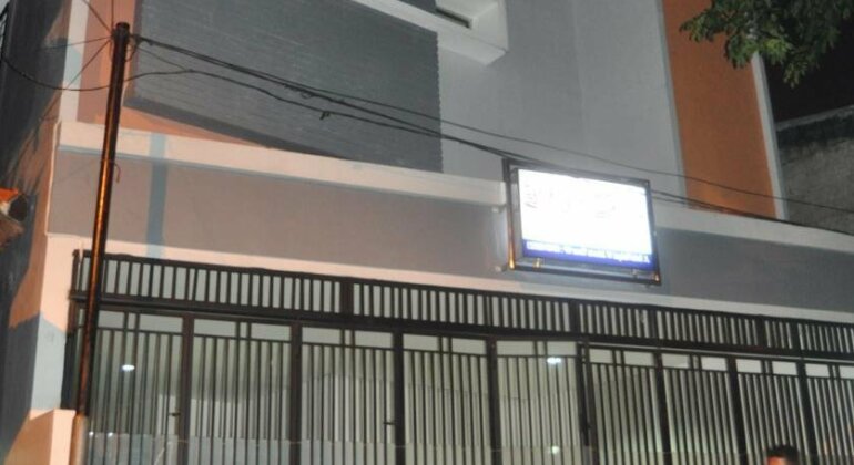 R2 Home Jakarta - Photo5