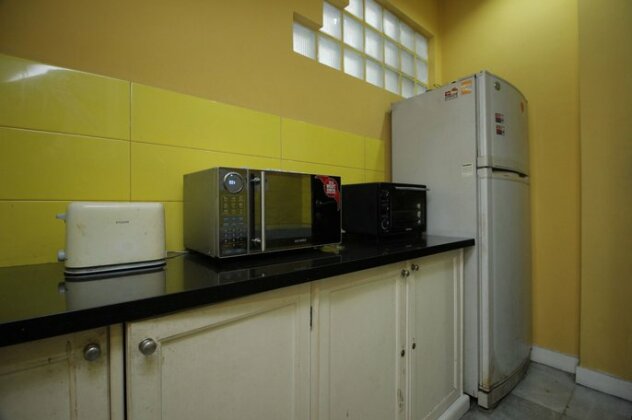 Reddoorz @ Ampera - Photo3