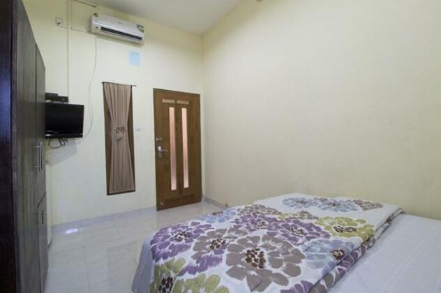 RedDoorz @ Antasari 2 - Photo4