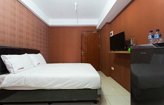 RedDoorz Apartment @ Ciputat 2 - Photo4
