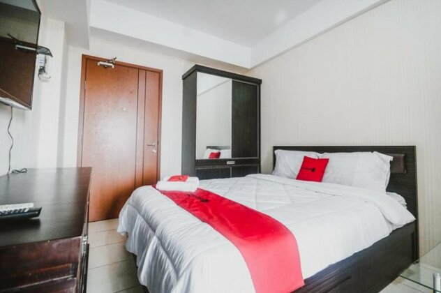 RedDoorz Apartment @ Green Lake View Ciputat - Photo3