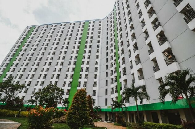 RedDoorz Apartment @ Green Lake View Ciputat - Photo4