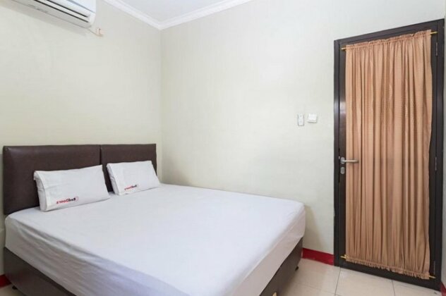 RedDoorz @ Aselih Jagakarsa - Photo4