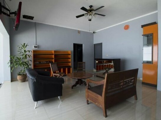 RedDoorz @ Benda Atas - Photo2