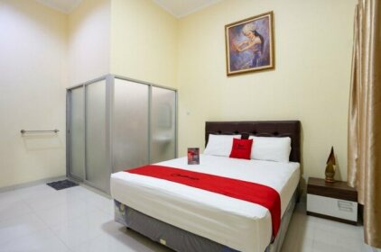 RedDoorz @ Cempaka Putih