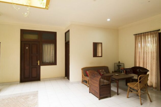 RedDoorz @ Cilandak Permai - Photo4