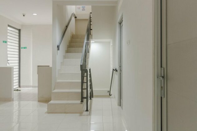 RedDoorz @ Cipete Raya - Photo2
