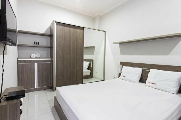 RedDoorz @ Kramat 2 - Photo3