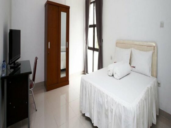 RedDoorz @ Lebak Bulus - Photo4