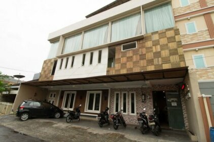 RedDoorz @ Mangga Besar 4