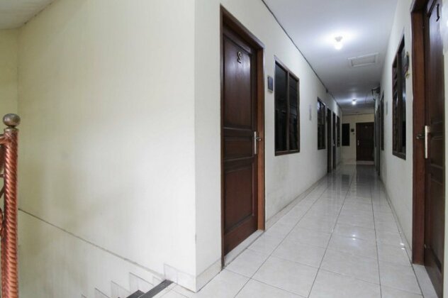 RedDoorz near Ciputra World Kuningan 3 - Photo4
