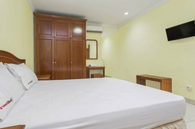 RedDoorz near Ciputra World Kuningan - Photo5