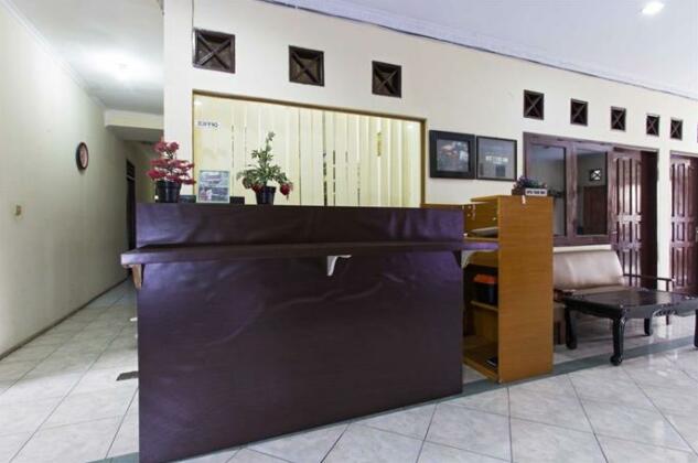 RedDoorz near RS Fatmawati - Photo2