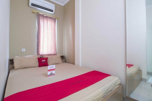 RedDoorz near Setiabudi One - Photo4