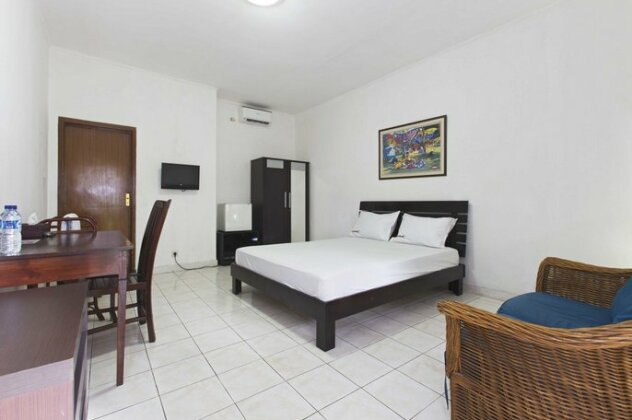 RedDoorz Near TB Simatupang - Photo5