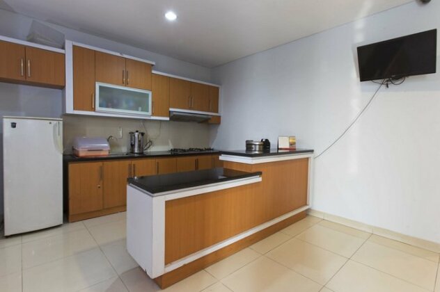 RedDoorz Near Thamrin City - Photo3