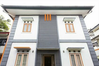 RedDoorz near TMP Kalibata