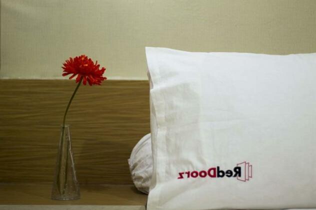 RedDoorz @ Pejompongan Baru - Photo5