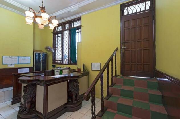 RedDoorz @ Penggilingan Cakung - Photo3