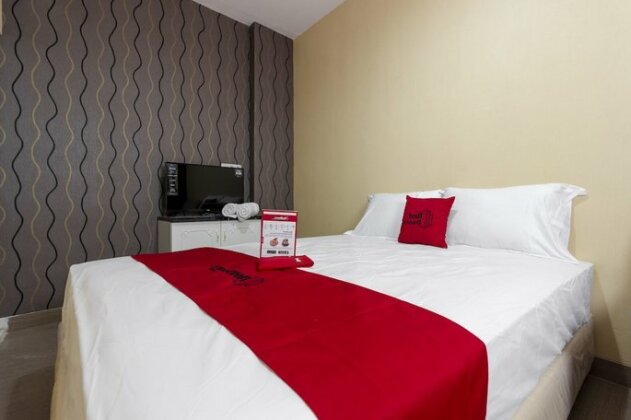 RedDoorz Plus @ Cipete Damai - Photo4