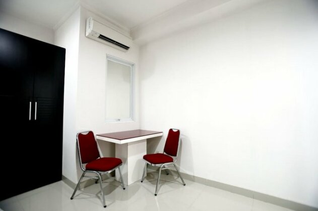 RedDoorz Plus @ Guntur Raya Setiabudi - Photo2