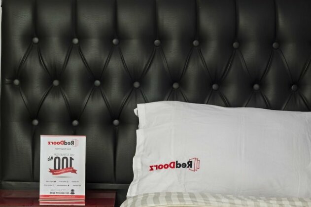 RedDoorz Plus @ Guntur Raya Setiabudi - Photo5