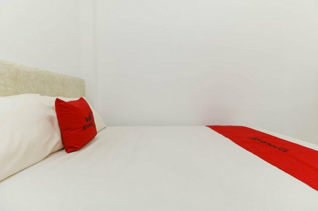 RedDoorz Plus @ Kapuk Business Park - Photo4