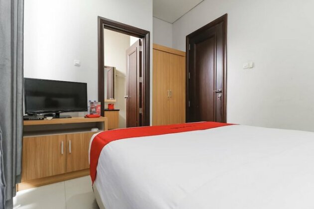 RedDoorz Plus @ Kelapa Dua Kebon Jeruk - Photo3