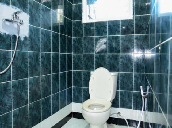 RedDoorz Plus near Mall Kelapa Gading - Photo5