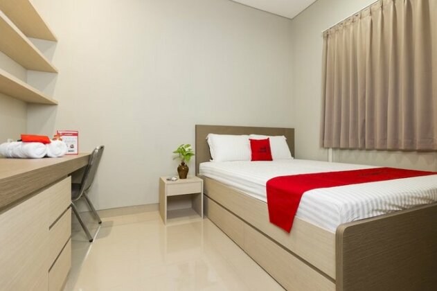 RedDoorz Plus @ Patal Senayan - Photo5