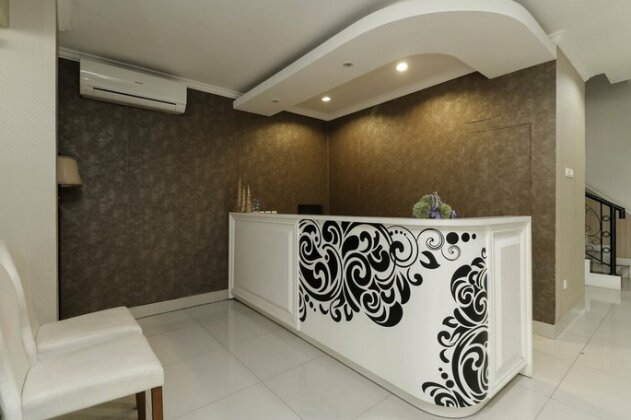 RedDoorz Plus @ Setiabudi Barat - Photo2